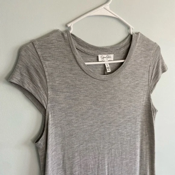 Jessica Simpson Heather Gray Tee Size S - Picture 3 of 4